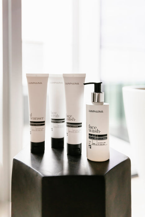 RainPharma Outside Box